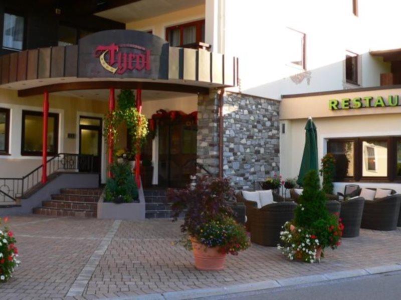 Ferienhotel Tyrol Soell Am Wilden Kaiser ภายนอก รูปภาพ