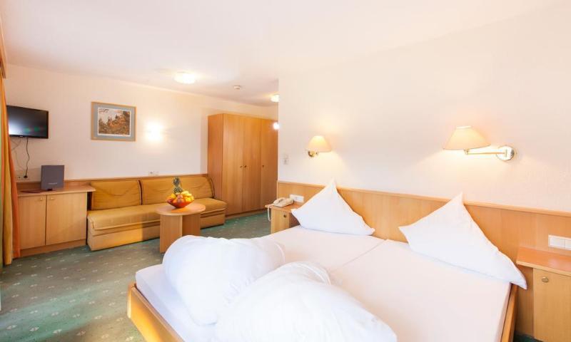 Ferienhotel Tyrol Soell Am Wilden Kaiser ภายนอก รูปภาพ