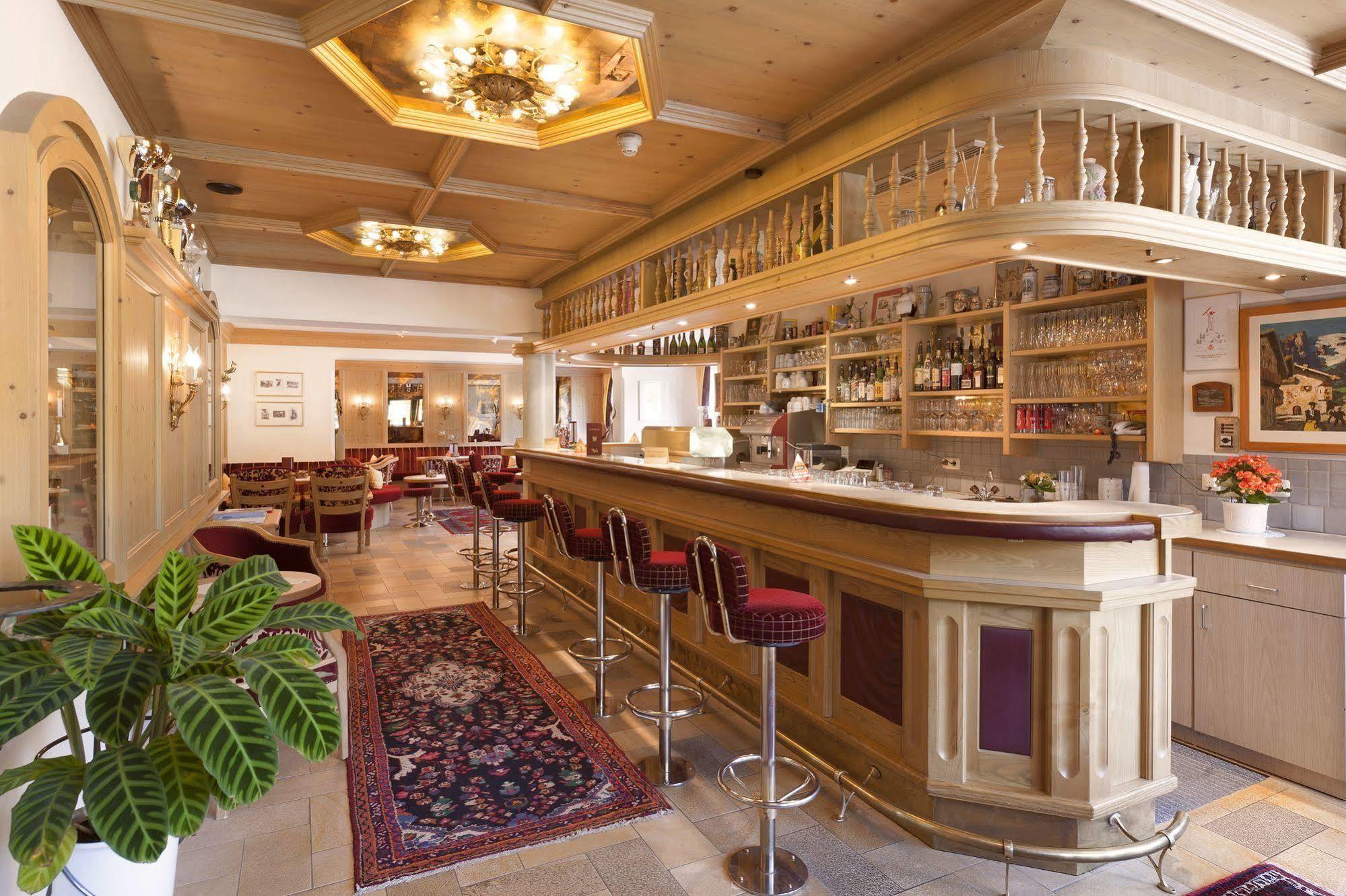 Ferienhotel Tyrol Soell Am Wilden Kaiser ภายนอก รูปภาพ