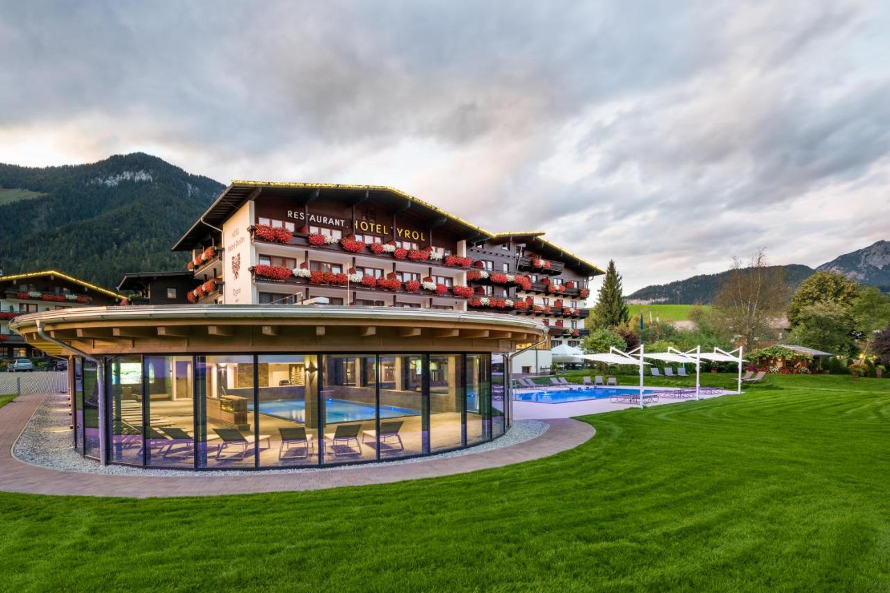 Ferienhotel Tyrol Soell Am Wilden Kaiser ภายนอก รูปภาพ